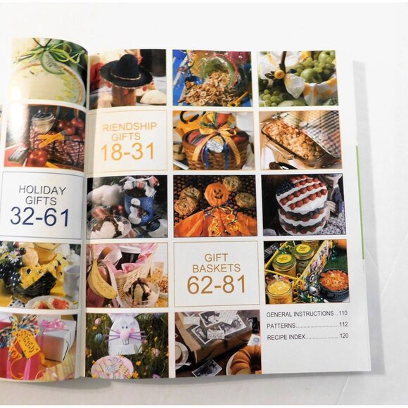 2 Cookbooks in 1 Best of Gifts of Good Taste Everyday and Christmas 2008 Trade P - Picture 9 of 11